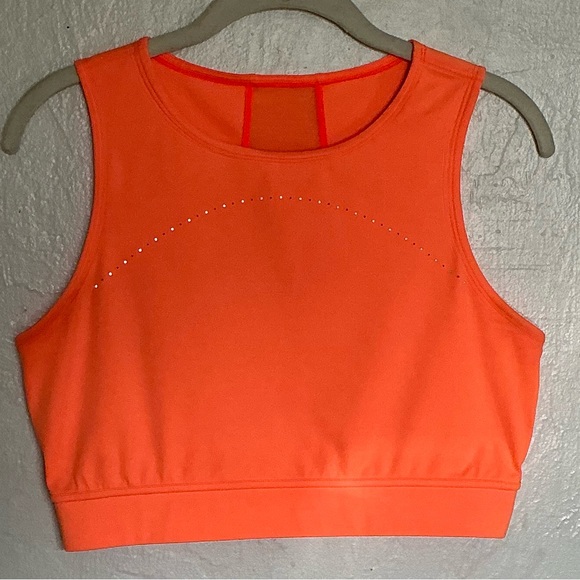 Hotty Hot Cropped Tank - Picture 3 of 6